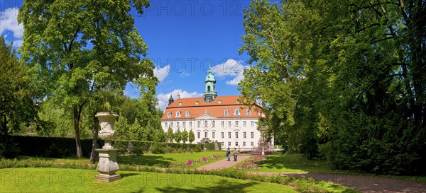 (Copyright © Sylvio Dittrich +49 1772156417) Lichtenwalde Castle is a baroque castle owned by the