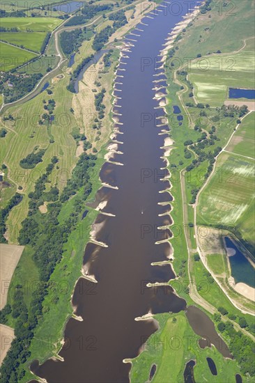 Aerial view of the Elbe south of Havelberg, river, groynes, dyke, flood protection, Saxony-Anhalt,