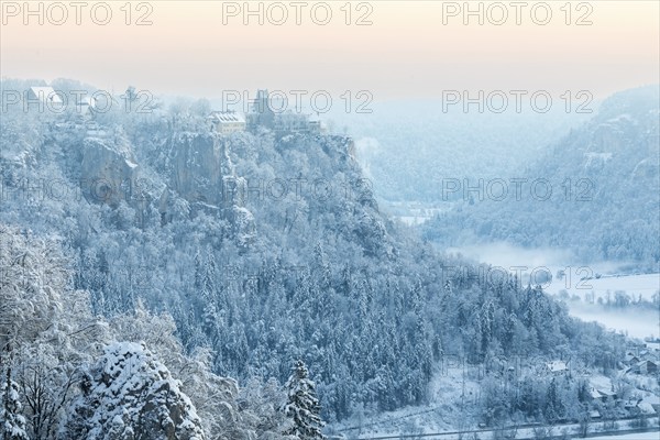 Winter Danube Valley, Werenwag Castle, snow, winter, dawn, Hausen i.T., Danube Valley, Upper Danube