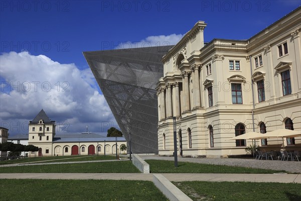 Military History Museum of the German Armed Forces, main arsenal building with wedge, architect