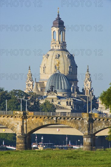 DEU Saxony Dresden Dresden Silhouette