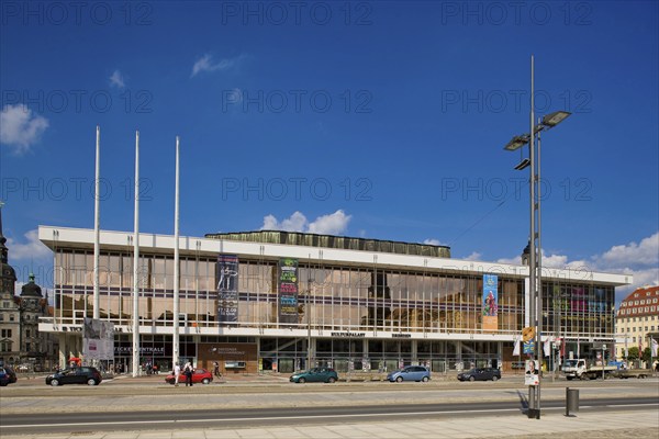 Dresden Palace of Culture
