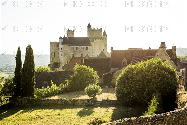 Medieval village and castle, château de Beynac, Beynac-et-Cazenac, Dordogne, Périgord, Département
