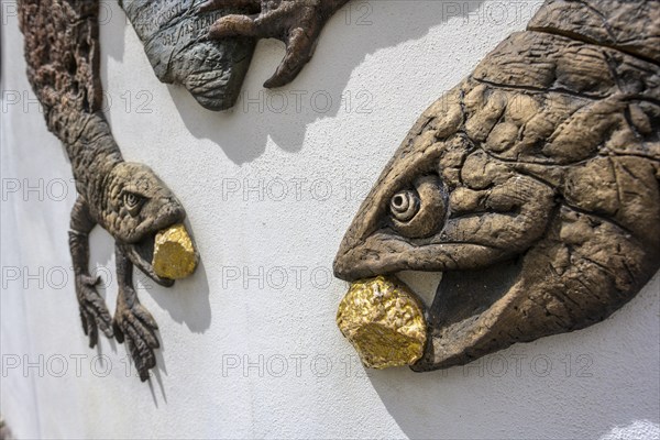 Wall relief with lizards, Banská Štiavnica, Banskobystrický kraj, Slovakia, Europe