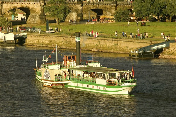 Elbe steamer