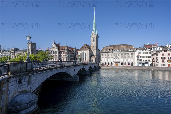 Fraumünster Church, Münster Bridge and Limmat River, Zurich Old Town, Zurich, Canton Zurich,
