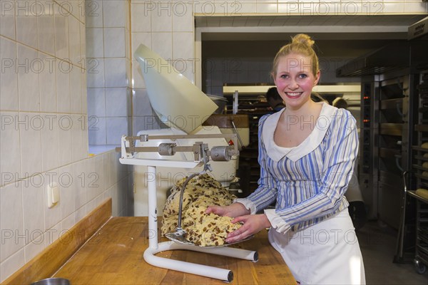 Baking Stollen with the Stollen Girl