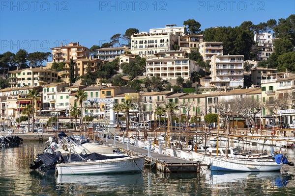 Coastal town of Port de Sóller in the north-west of the island, near Alconàsser, Serra de