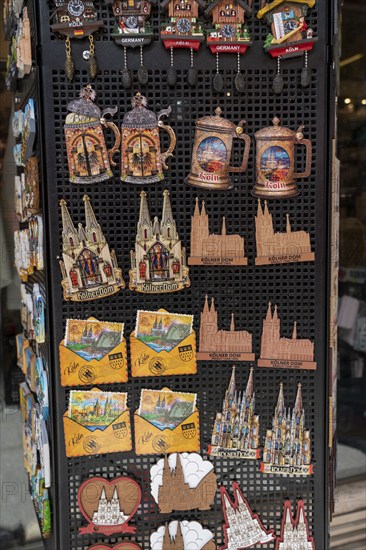 Souvenirs, mementos, shop at Cologne Cathedral, magnets with Cologne motifs, Cologne, North