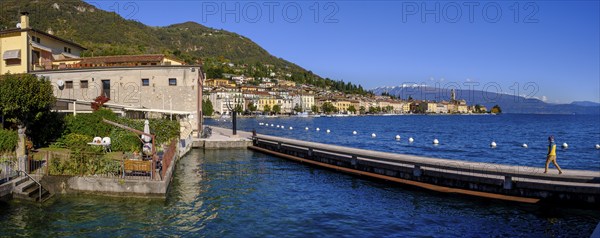 Lakeside promenade, Lungolago, lakeside promenade, Salo, Lake Garda, Lago di Garda, Lombardy,