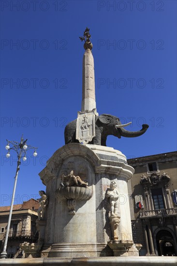 Egyptian obelisk on a lava stone elephant in the Piazza del Duomo, Catania, Sicily, Italy, Europe