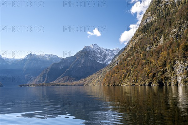 Königssee with Watzmann massif, autumnal mountain landscape reflected in the lake, Berchtesgaden