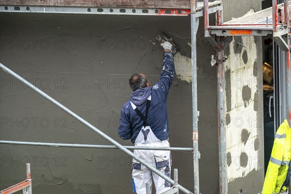 Building site, thermal insulation, external insulation, facade insulation, insulated facade of a
