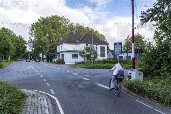 Green border, Siebengewald-Gaesdonck border crossing, south of Goch, without controls, between the