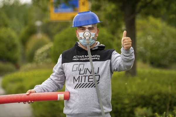 Demonstration against the restrictions in the Corona crisis, anti-vaccination, protest against