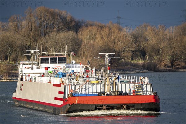 HKG gas tanker Gas81, on the Rhine near Duisburg, North Rhine-Westphalia, Germany, Europe