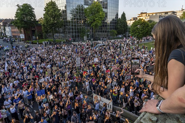 Demo against the AFD party conference in the Grugahalle in Essen, over 5000 participants came to