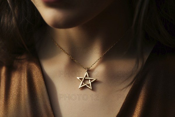 Close up of woman wearing necklace with Hewish star of David. KI generiert, generiert AI generated