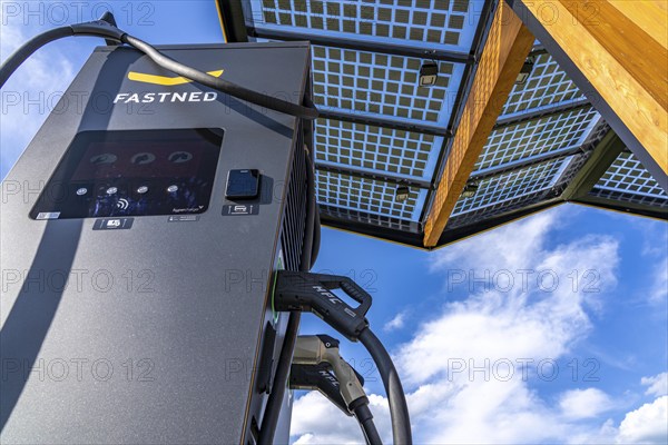 E-fuelling station on the site of the former Lohberg colliery in Dinslaken, 4 300 kW fast-charging