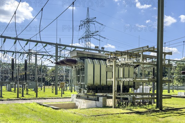 In front large transformer transformer transformer power transformer in transformer station, on the