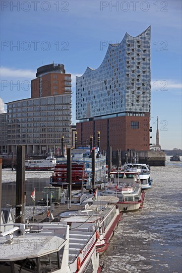 Europe Germany Hanseatic City of Hamburg Sports Boat Harbour, Old Lightship, View of the Elbe