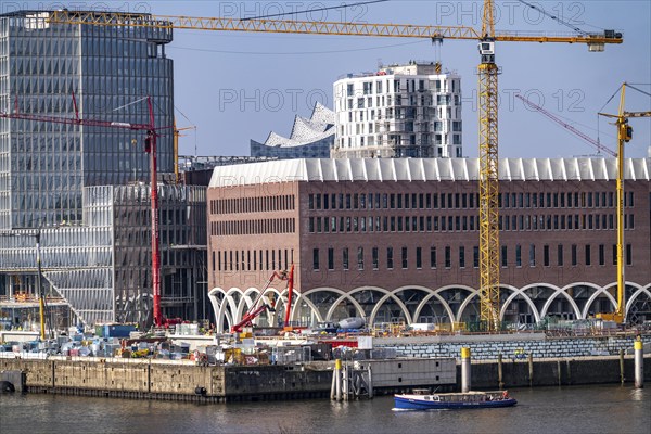 Final construction work on Westfield Hamburg-Überseequartier, Hafencity Hamburg, new district on