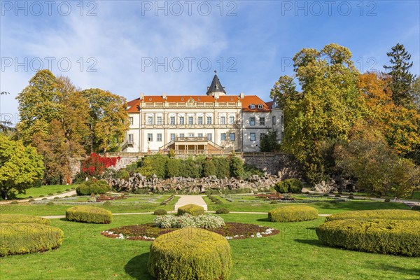 Wiesenburg Castle and Castle Park with colourful leaves in autumn, Wiesenburg Castle Park,