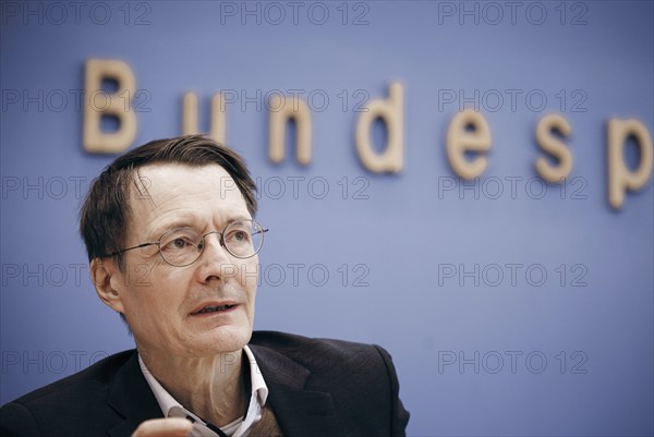 Karl Lauterbach (SPD), Federal Minister of Health, speaking at a federal press conference on the