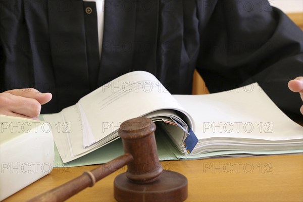 Close-up of a judge's gavel as a symbolic image for a court judgement