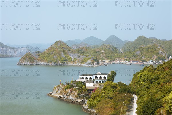 Cat Ba Island and the karst rocks of Lan Ha Bay in the morning light, Halong Bay, Vietnam, Asia