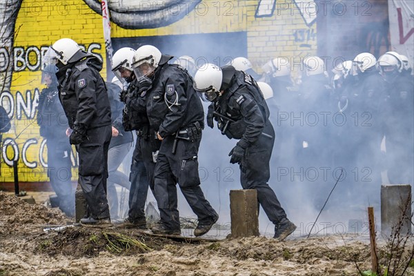 2nd day of the eviction of the Lützerath hamlet, occupied buildings of the former farm, by climate