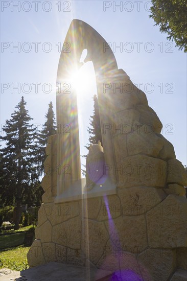 A new monument can be seen at Caspar David Friedrich's grave in Dresden's Trinitatisfriedhof