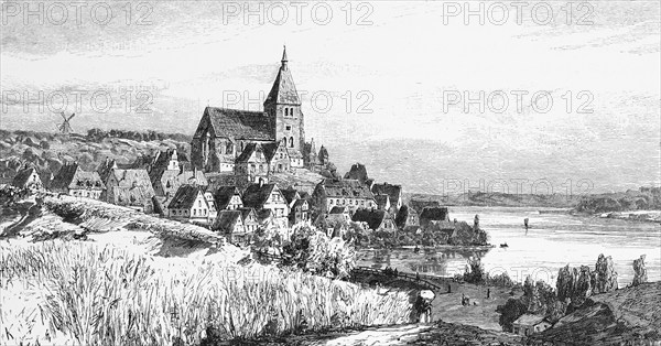 Town view of the small town of Mölln, St Nicolai Church, windmill, moraine landscape, fields, Mölln