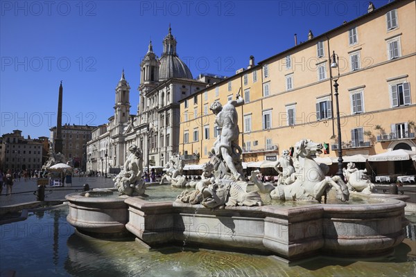 Fountain of Neptune, Fontana del Nettuno, Church of Sant'Agnese in Agone, Piazza Navona, Parione