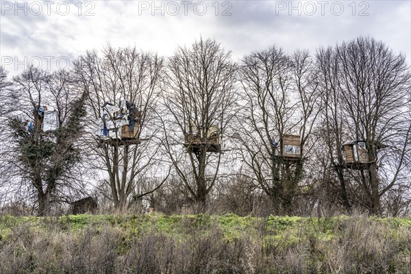 Camp of climate activists in the rest of the village of Lützerath, the last place to be excavated