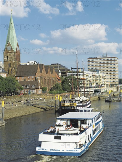 Weser, at the Schlachte, riverside promenade, passenger ship Hanseat, Bremen, Germany, Europe