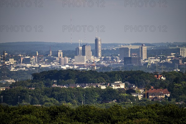 View of the skyline of Essen, from the north-west, in the background the WDR transmitter