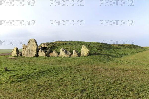 Neolithic long barrow burial monument, West Kennet, near Avebury, Wiltshire, England, UK