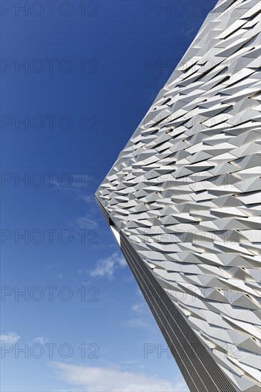 Shiny façade with various reflective aluminium panels, Titanic Belfast visitor centre, modern