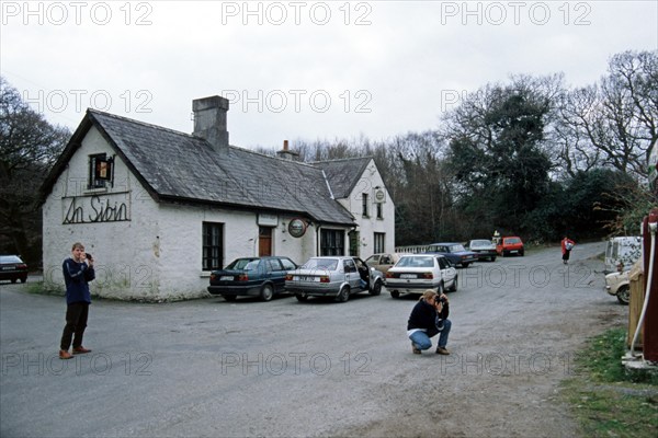 An Sibin Bar, Lauragh, Ring of Beara, County Kerry, Republic of Ireland, April 1996, vintage,