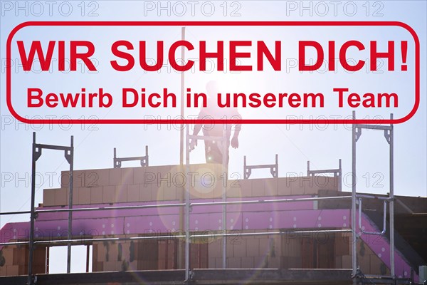 Job application construction worker: We are looking for you lettering
