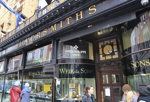 Weir and Sons historic silversmiths shop, Grafton Street, city of Dublin, Ireland, Irish Republic,