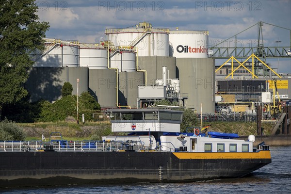 Duisburg harbours, tank terminal of Oiltanking Deutschland GmbH, large tanks for fuels and