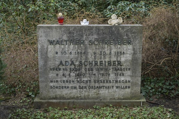 Walther and Ada Schreiber, grave, Waldfriedhof Dahlem, Hüttenweg, Steglitz-Zehlendorf, Berlin,