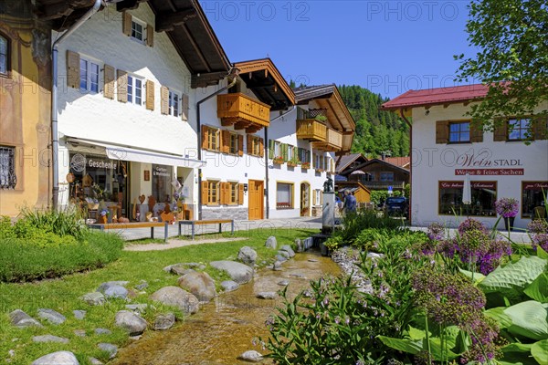 Lüftlmalerei, Gries, Mittenwald, Werdenfelser Land, Upper Bavaria, Bavaria, Germany, Europe