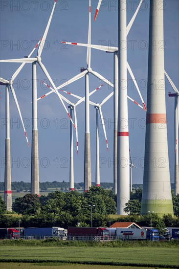 Wind farm north-east of Bad Wünnenberg, East Westphalia Lippe, Paderborn district, the A44 motorway
