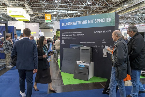 Balcony power plant technologies at the Solar Solutions Düsseldorf trade fair, over 250