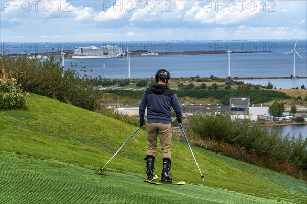 CopenHill, waste incineration plant and artificial ski slope, skiing with a view of the Øresund, 90