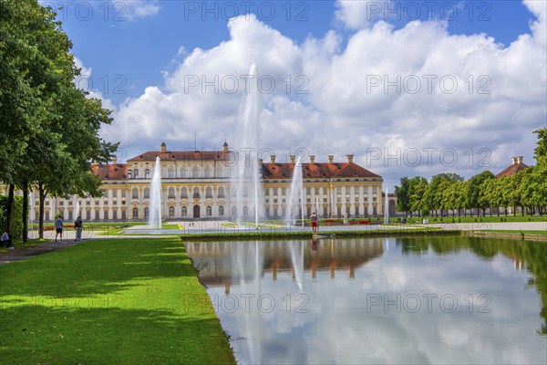 Garden parterre with fountain in front of the New Palace in the Schleissheim Palace complex,