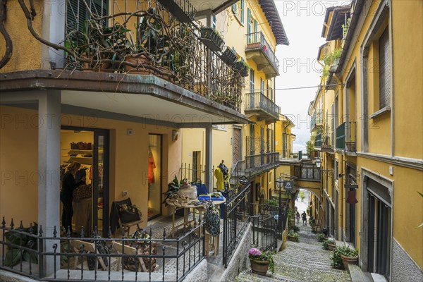 Picturesque alley, Bellagio, Province of Como, Lombardy, Italy, Europe